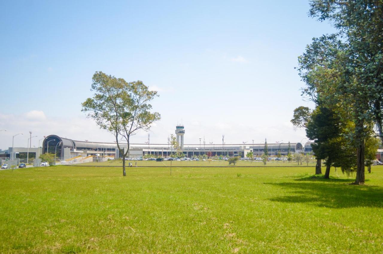 Llanogrande Airport By Bernalo Hotels リオネグロ エクステリア 写真
